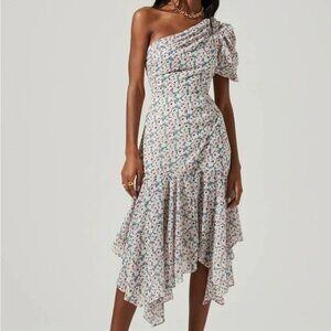 ASTR the Label Santorini Floral Asymmetrial Hem Midi Dress